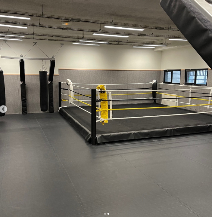 Rénovation complète de la salle de boxe Ney!